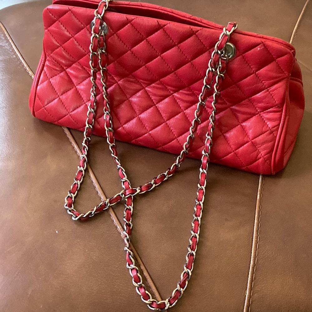 Ashreil Red Purse